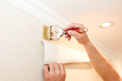 Pose de papier peint à Cluis — revêtements muraux et toiles de verre